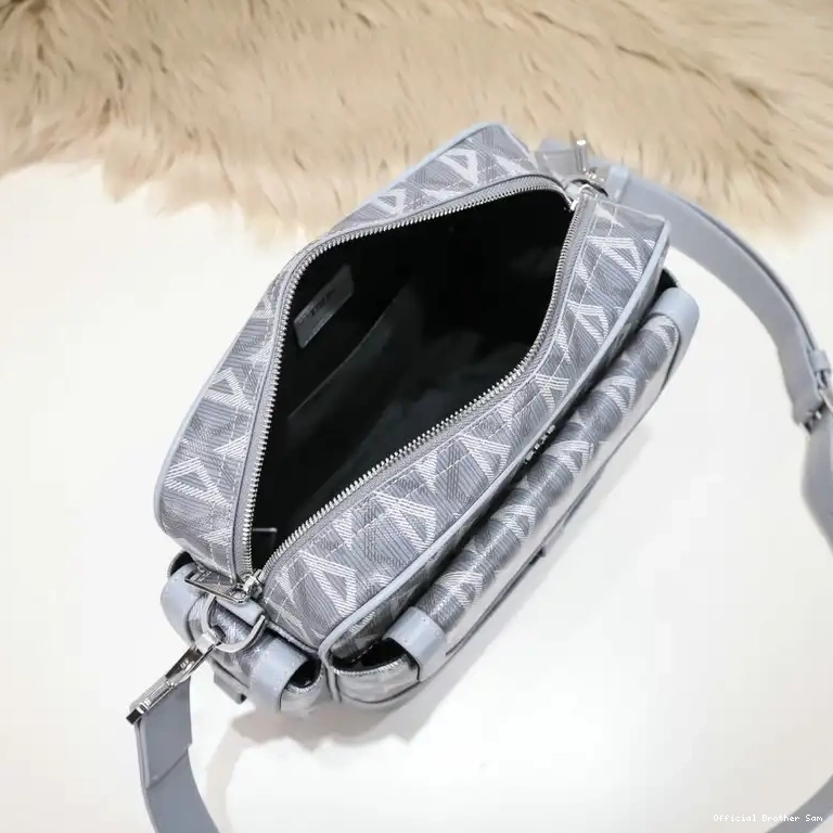Official Brother Sam Bag 2209YZ0023 Dio 0817